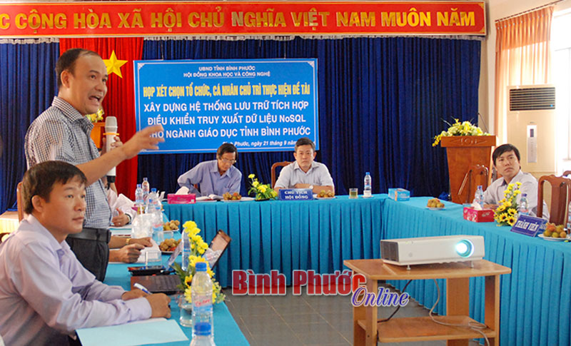 Tiếp tục chỉnh sửa, bổ sung đề tài Xây dựng hệ thống lưu trữ tích hợp điều khiển truy xuất dữ liệu NoSQL