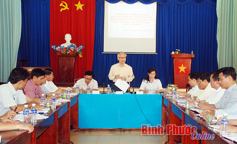 HĐND tỉnh gi&aacute;m s&aacute;t x&acirc;y dựng NTM tại Thuận Ph&uacute;