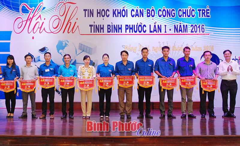 Khai mạc festival &ldquo;S&aacute;ng tạo trẻ&rdquo;