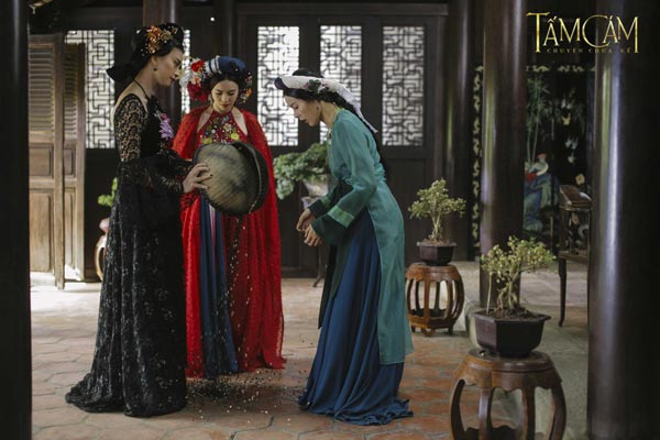 "Tấm C&aacute;m: Chuyện chưa kể" tung trailre ch&iacute;nh thức