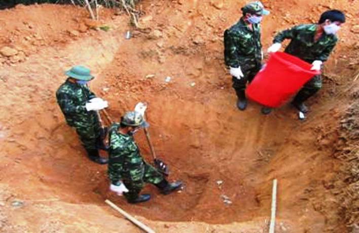 Xử lý thành công 43 thùng chất độc hóa học tại Kon Tum