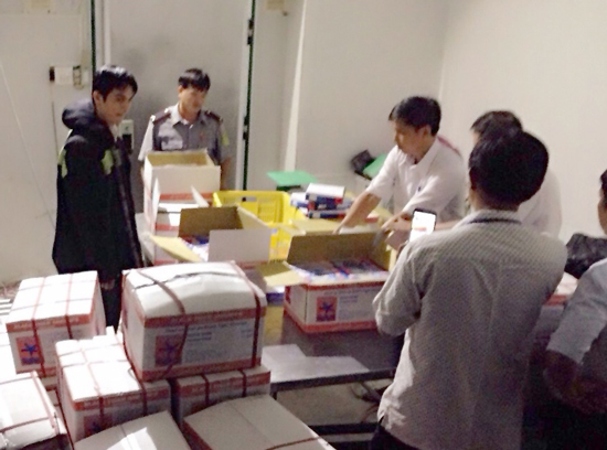Lại phát hiện tôm chứa tạp chất tại công ty Quốc Ái 
