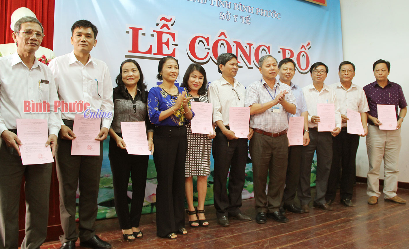 Công bố quyết định thành lập trung tâm Y tế các huyện, thị xã trực thuộc Sở Y tế