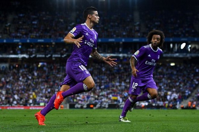 Kết quả: M.U, Juventus thua sốc, Real Madrid độc chiếm ngôi đầu