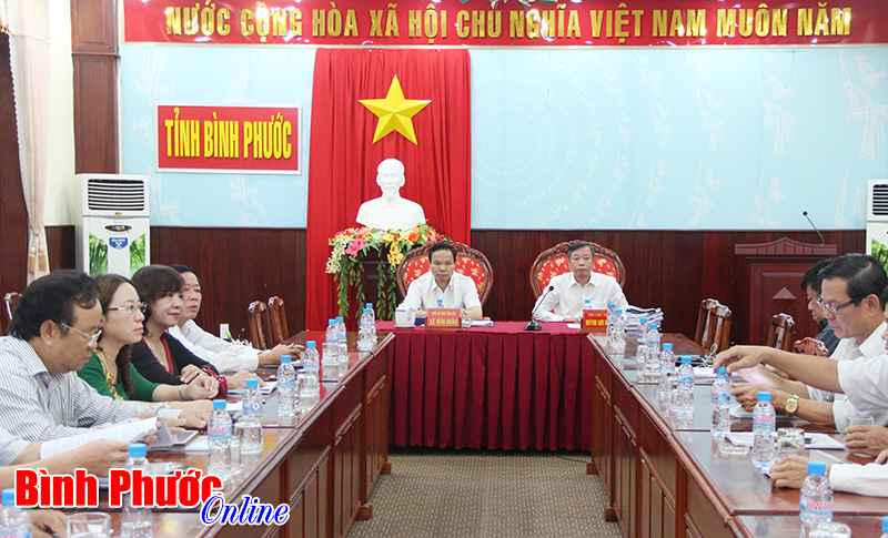 Tiếp tục thảo luận tại phi&ecirc;n họp thường kỳ th&aacute;ng 6-2016 của Ch&iacute;nh phủ