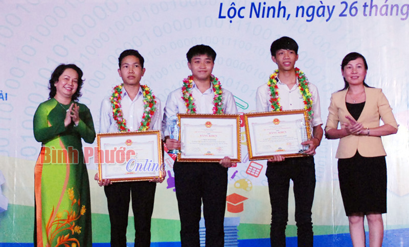 Lan tỏa sáng tạo khoa học trong thanh thiếu niên