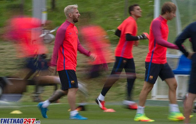 Barca âm thầm chuẩn bị chia tay Lionel Messi