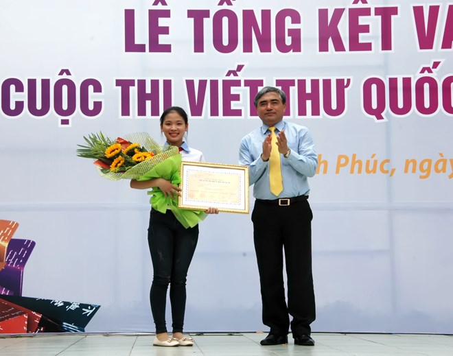Cô học trò nhỏ ở Hải Dương giành giải nhất thi Viết thư quốc tế