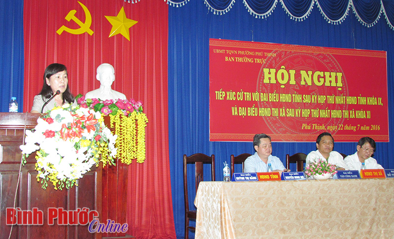 Ph&oacute; chủ tịch UBND tỉnh Huỳnh Thị Hằng: Sẽ th&ocirc;ng tin đến cử tri về &ocirc; nhiễm m&ocirc;i trường