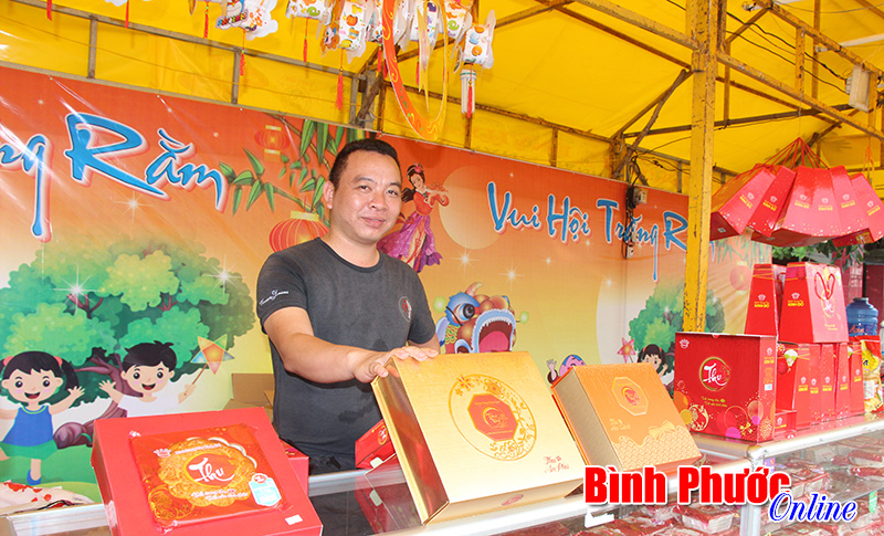 S&ocirc;i động thị trường b&aacute;nh trung thu