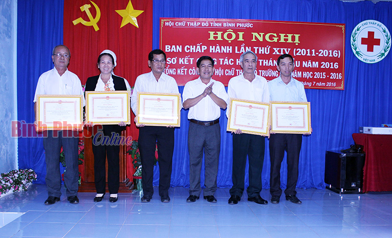 6 th&aacute;ng, hơn 57 tỷ đồng cho hoạt động nh&acirc;n đạo