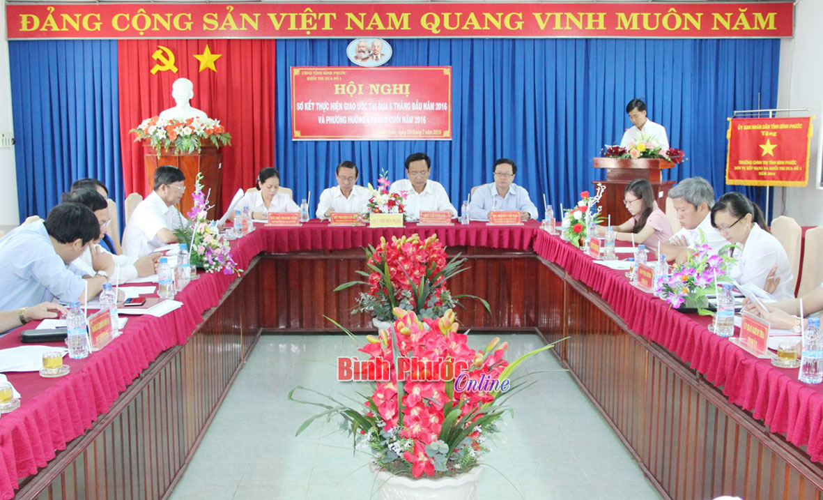 3 tập thể ti&ecirc;u biểu, xuất sắc được đề nghị tặng Cờ thi đua nh&acirc;n kỷ niệm 20 năm t&aacute;i lập tỉnh