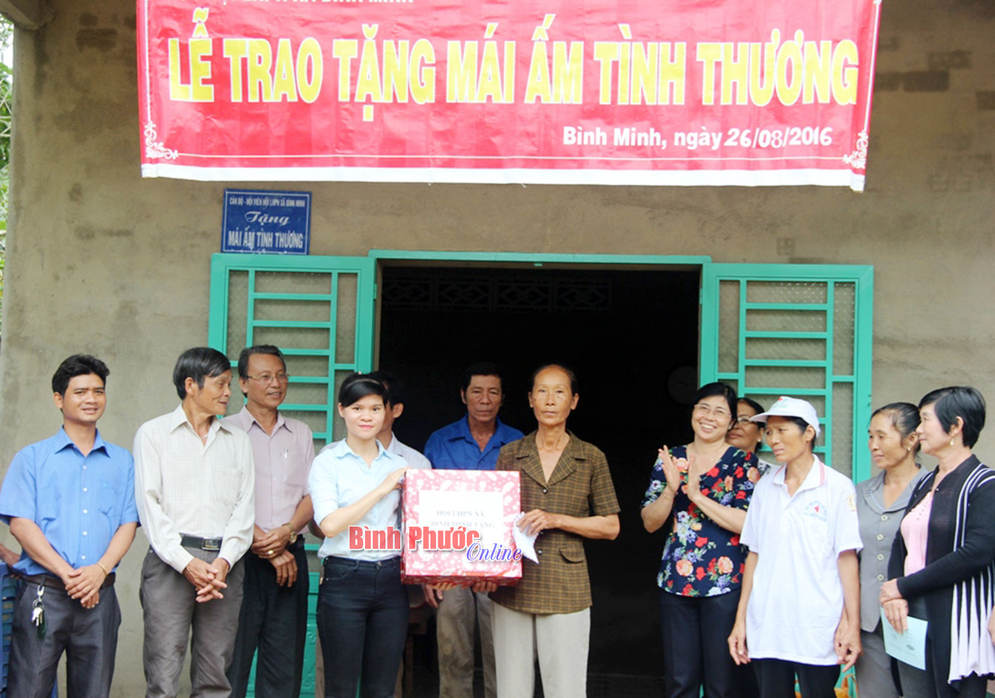 3 mái ấm tình thương tặng hội viên phụ nữ nghèo