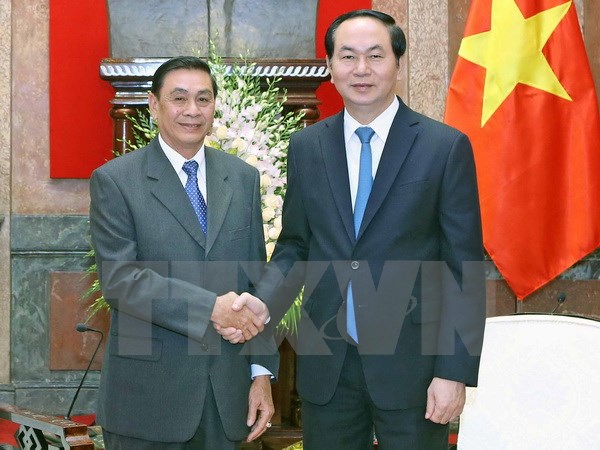 Việt Nam hỗ trợ L&agrave;o hết sức m&igrave;nh tổ chức Năm ASEAN 2016