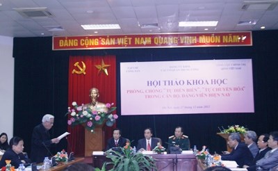 B&agrave;i 1: Nhận diện &ldquo;tự diễn biến&rdquo;, &ldquo;tự chuyển h&oacute;a&rdquo;