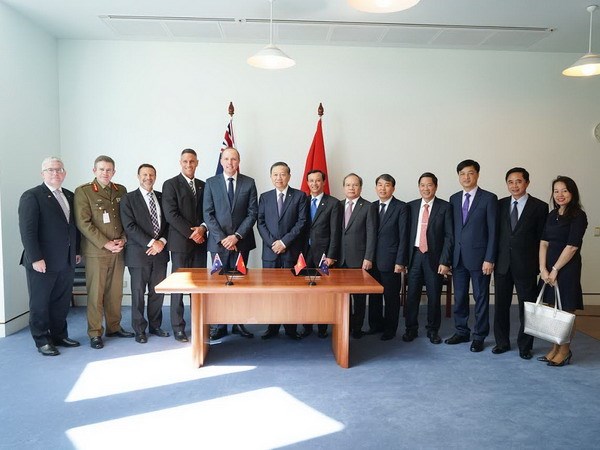 Australia-Việt Nam ngăn chặn đưa người tr&aacute;i ph&eacute;p qua bi&ecirc;n giới