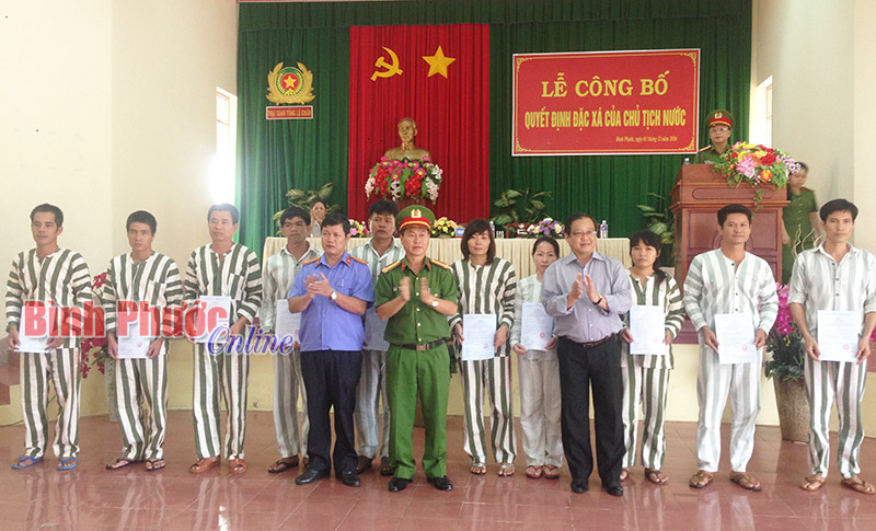 198 phạm nh&acirc;n được đặc x&aacute;