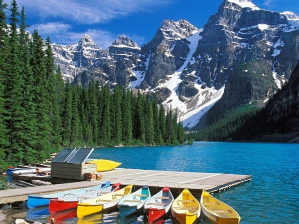 4 đất nước hút hồn du khách mùa thu