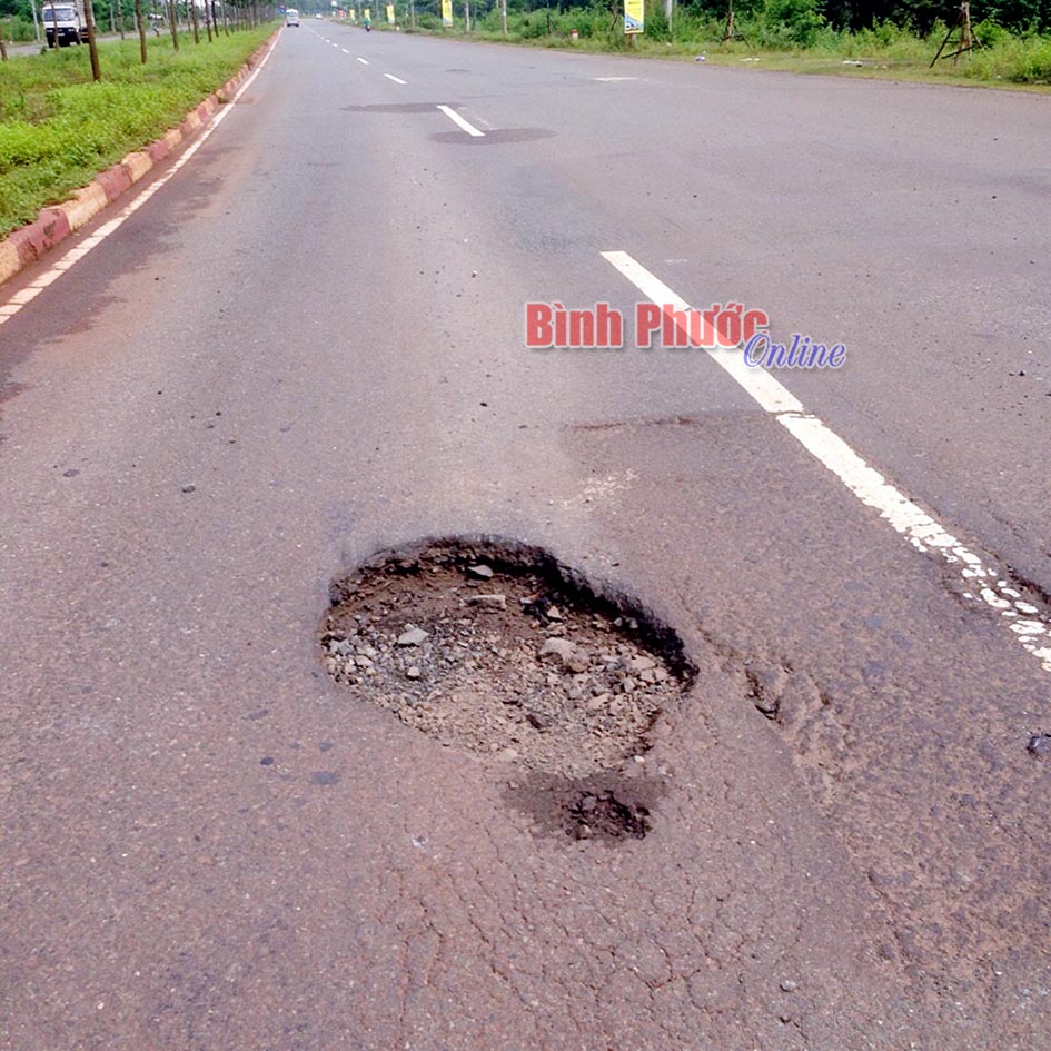 Ảnh ph&ecirc; b&igrave;nh: Bẫy xe &ocirc;t&ocirc;