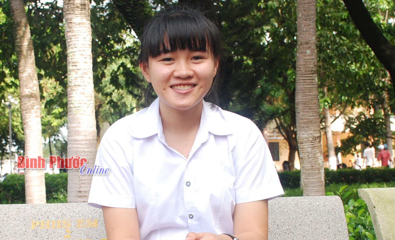 Cô học trò nghèo ước mơ trở thành bác sĩ