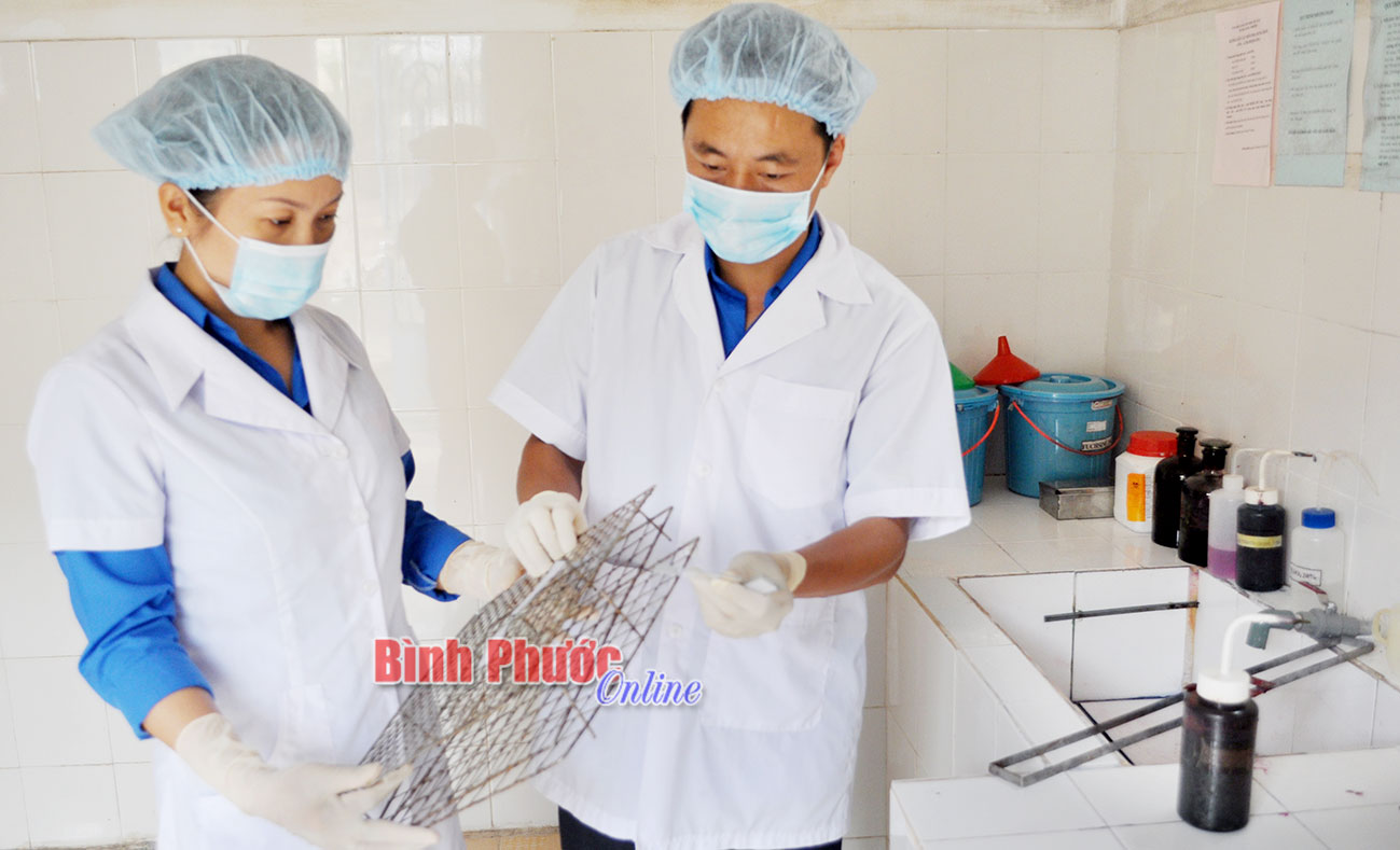 ARV hết tài trợ miễn phí: Bình Phước gặp khó trong phòng, chống AIDS