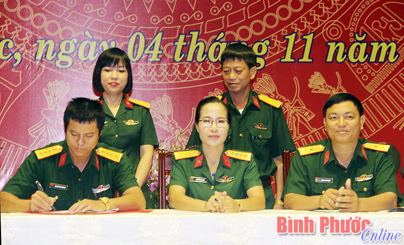 Ng&agrave;y hội truyền th&ocirc;ng hưởng ứng Th&aacute;ng h&agrave;nh động v&igrave; b&igrave;nh đẳng giới