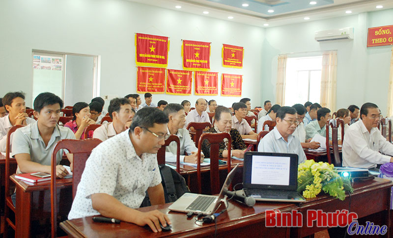 Bồi dưỡng kiến thức hội nhập quốc tế cho HTX, tổ hợp t&aacute;c n&ocirc;ng nghiệp