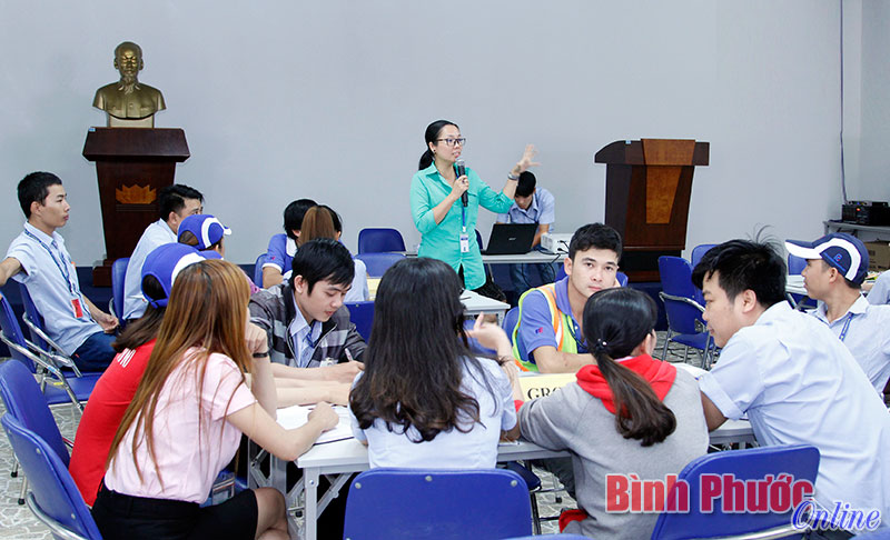 Bộ luật Lao động vẫn c&ograve;n quy định đứng ngo&agrave;i cuộc sống