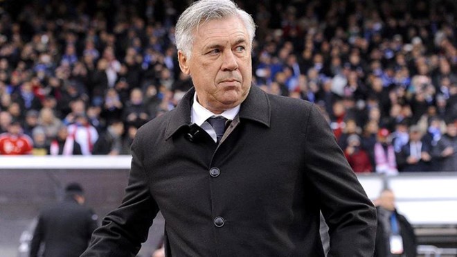 Ông Ancelotti toan tính gì cho trận "chung kết" lượt đi Bundesliga?