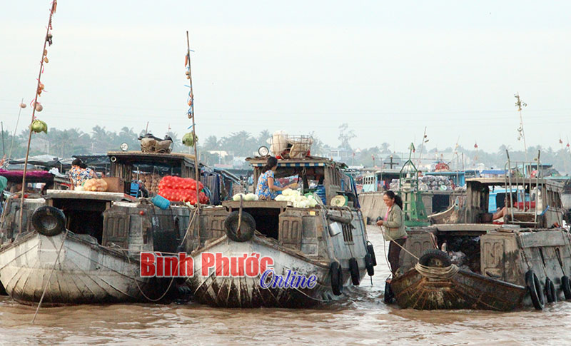 Vẻ đẹp chợ nổi Cái Răng