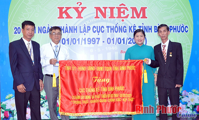Cục Thống k&ecirc; kỷ niệm 20 năm th&agrave;nh lập