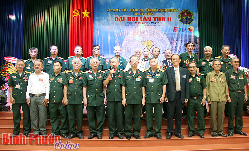 Đại hội Hội Truyền thống Trường Sơn - đường Hồ Ch&iacute; Minh Việt Nam tỉnh B&igrave;nh Dương