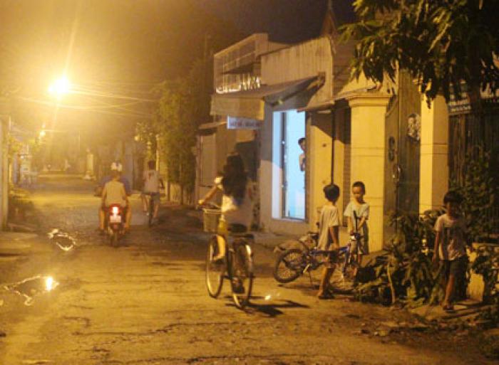 Bù Đăng thực hiện trên 156 km đèn chiếu sáng tại các điểm dân cư