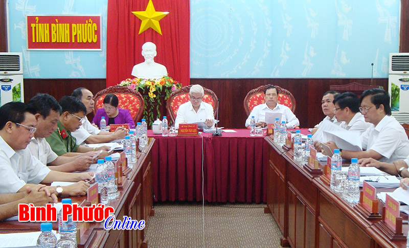 Tăng cường kỷ luật, kỷ cương, th&uacute;c đẩy ph&aacute;t triển kinh tế - x&atilde; hội nhanh v&agrave; bền vững