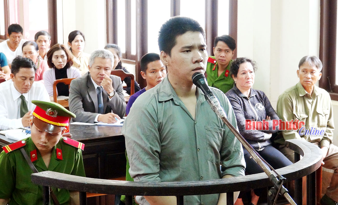 14 năm tù cho đối tượng giết bạn vì một câu chửi