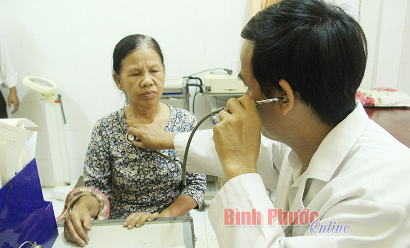 10 hồ sơ đủ ti&ecirc;u chuẩn x&eacute;t tặng danh hiệu thầy thuốc ưu t&uacute; lần thứ 12