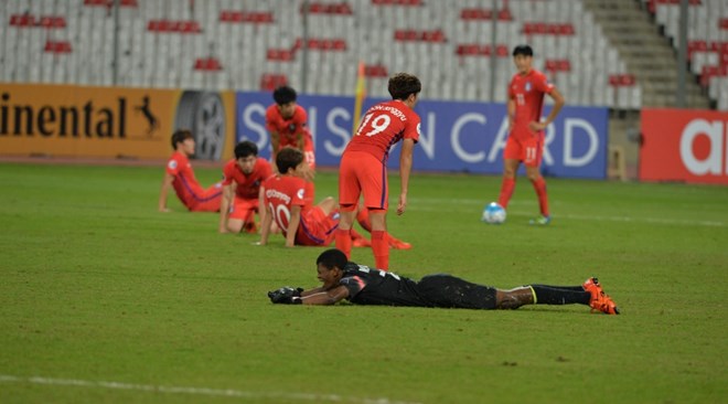 U19 châu Á: Hàn Quốc bị loại sốc, Việt Nam quyết lập kỳ tích