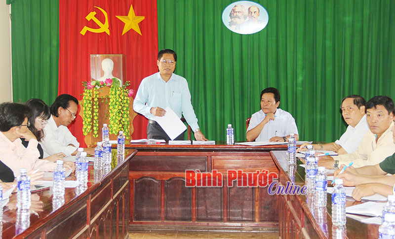 HĐND tỉnh gi&aacute;m s&aacute;t việc phổ biến ph&aacute;p luật trong v&ugrave;ng DTTS