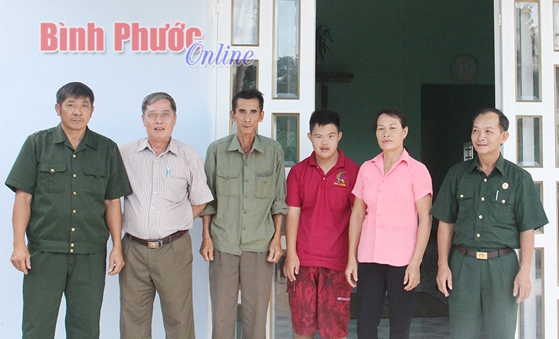 Hội CCB huyện B&ugrave; Đốp: Ngọn cờ đầu trong phong tr&agrave;o x&oacute;a ngh&egrave;o