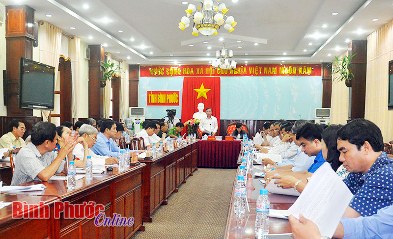 Năm 2017 phấn đấu th&ecirc;m 12 x&atilde; đạt chuẩn n&ocirc;ng th&ocirc;n mới 