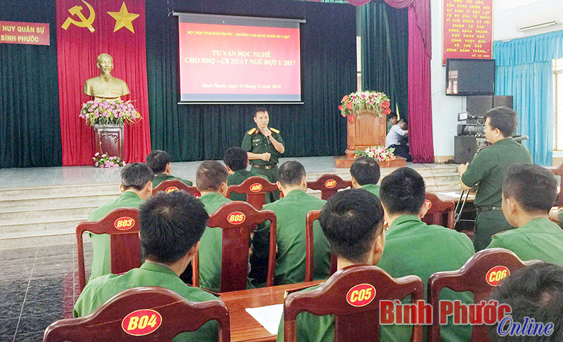 Nhiều ch&iacute;nh s&aacute;ch hỗ trợ qu&acirc;n nh&acirc;n xuất ngũ học nghề