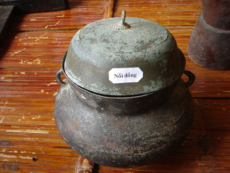 Nồi đồng trong đời sống của người S&rsquo;ti&ecirc;ng
