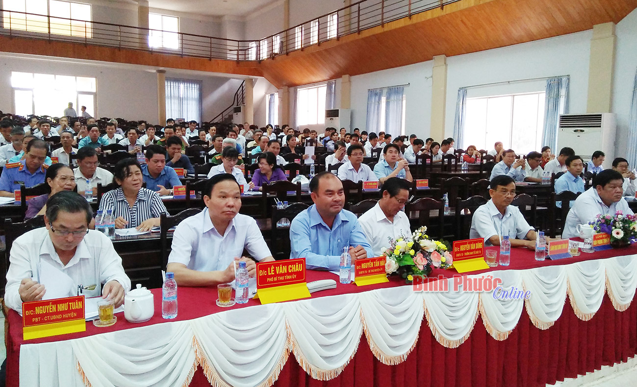 Hội nghị BCH Đảng bộ huyện Chơn Th&agrave;nh lần thứ 7, kh&oacute;a XI