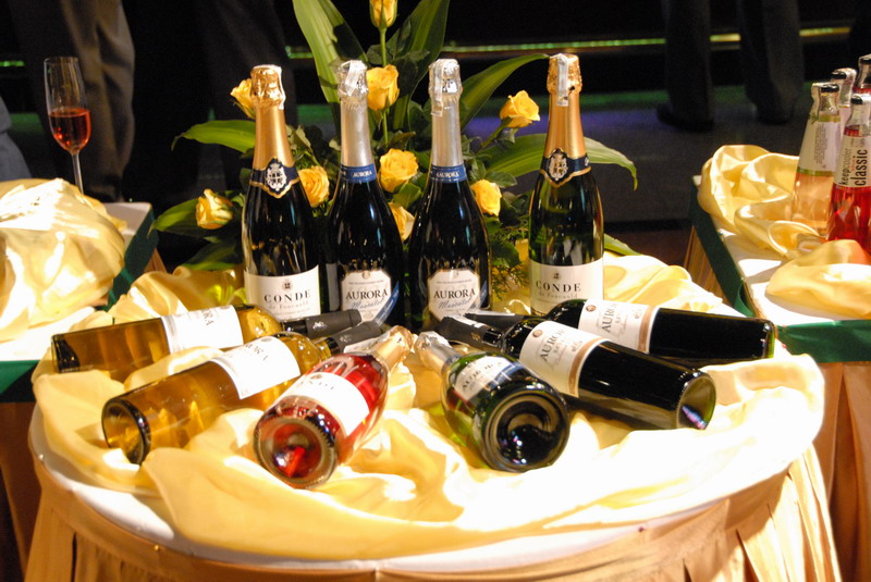 “Sâu rượu”... làm sầu tiệc cưới