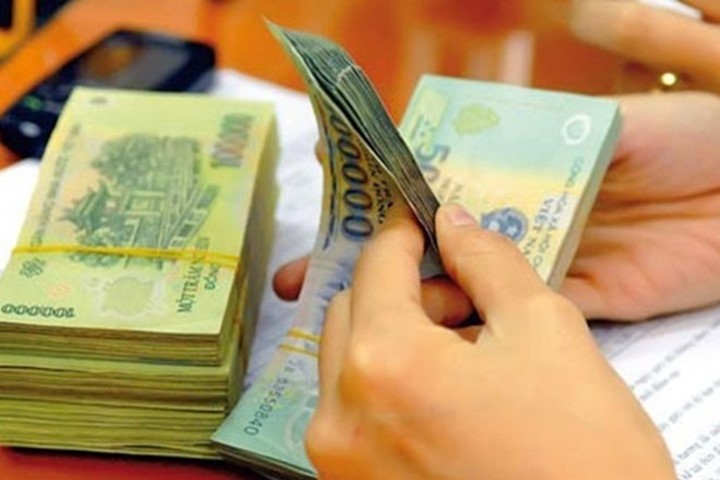 Đề xuất tăng lương cơ sở th&ecirc;m 7%, l&ecirc;n mức 1,3 triệu đồng mỗi th&aacute;ng