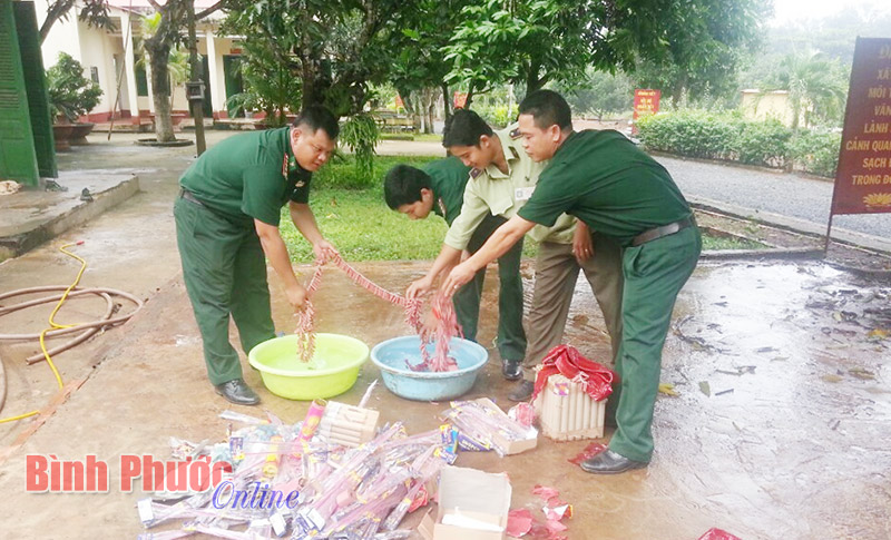Tiêu hủy 30kg pháo nổ, pháo hoa