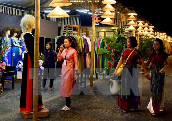 Festival &Aacute;o d&agrave;i sẽ trở th&agrave;nh sản phẩm du lịch mới của Thủ đ&ocirc;