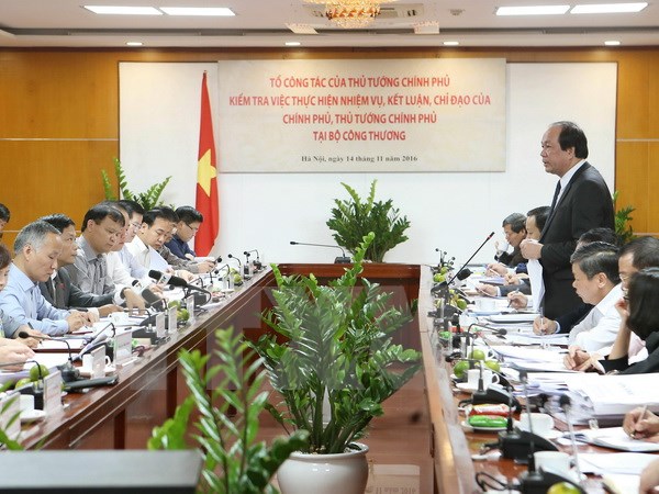 Tổ c&ocirc;ng t&aacute;c của Thủ tướng Ch&iacute;nh phủ kiểm tra tại Bộ C&ocirc;ng thương