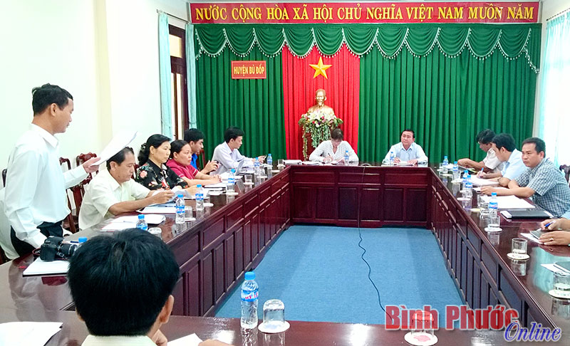 Ủy ban MTTQVN tỉnh gi&aacute;m s&aacute;t việc sử dụng c&aacute;c nguồn hỗ trợ khắc phục hạn h&aacute;n