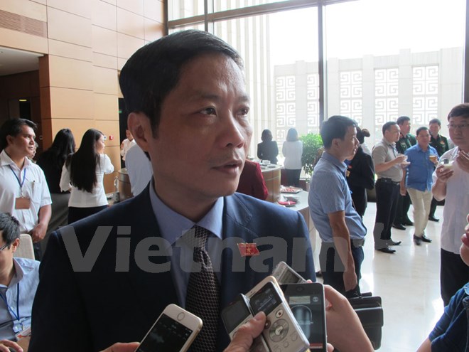 L&ugrave;m x&ugrave;m của &ocirc;ng Vũ Huy Ho&agrave;ng: Bộ trưởng Bộ C&ocirc;ng Thương l&ecirc;n tiếng